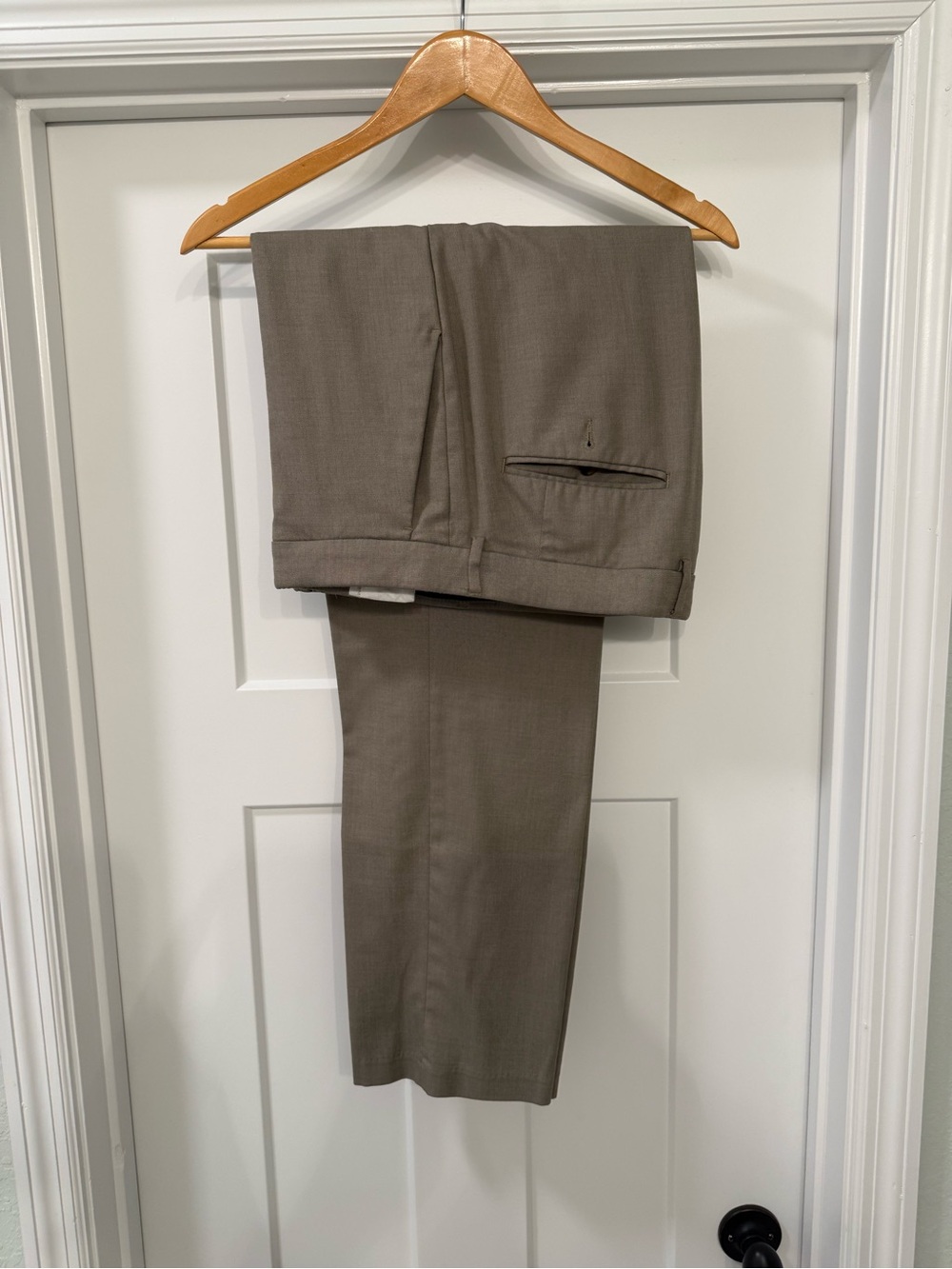 Haggar Men's Dress Pants — Taupe Brown 36x32